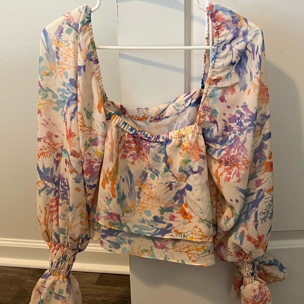 Revolve Blouse - Picture 2 of 2